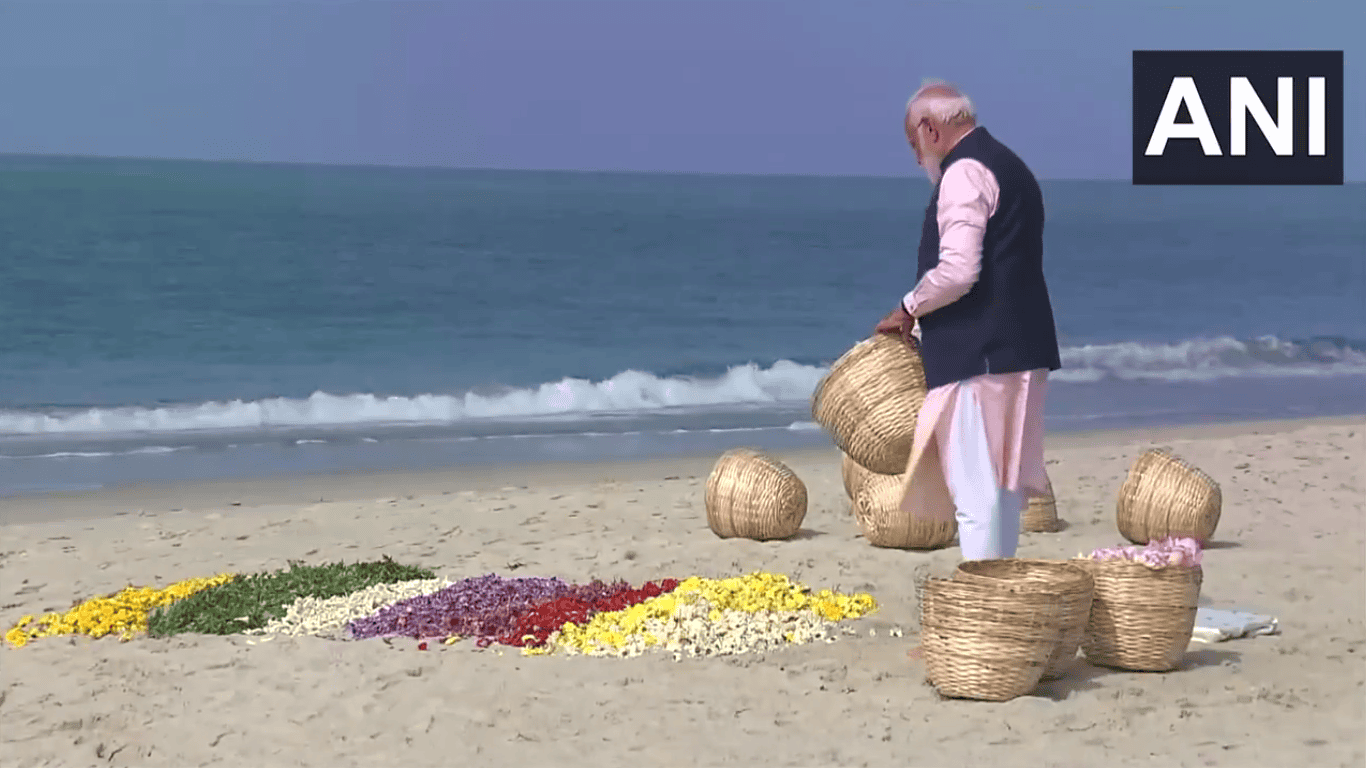 Tamil Nadu Pm Modi Visits Ram Setu S Origin Point Arichal Munai